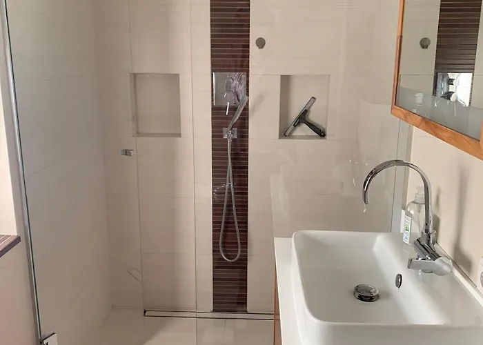 Mit Wundervollem Bergpanoramablick